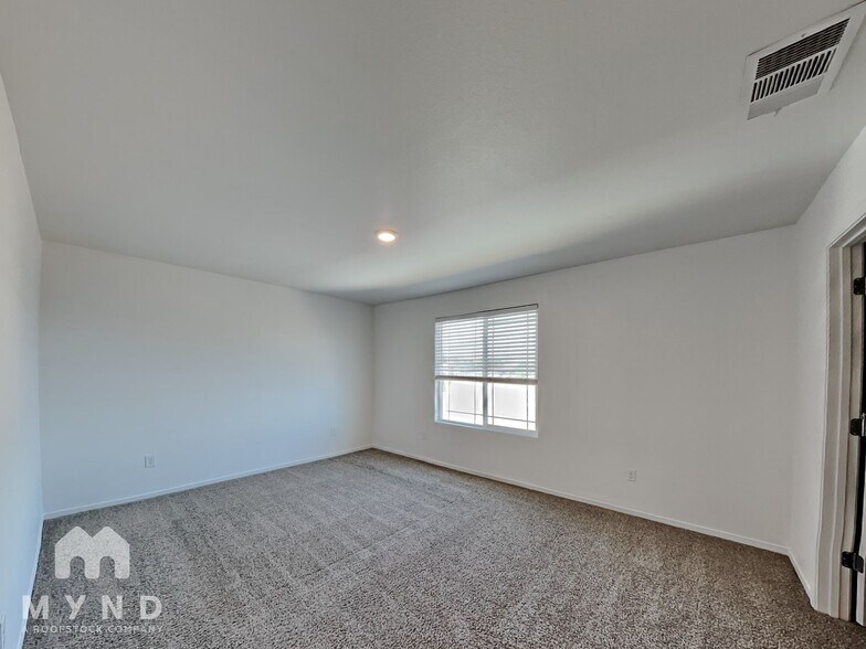 Building Photo - 9889 Coastal Fog Dr