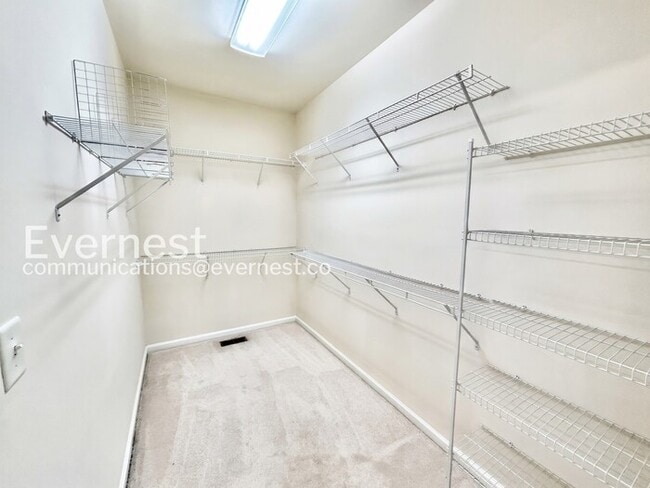 Building Photo - 6635 Cold Stream Dr