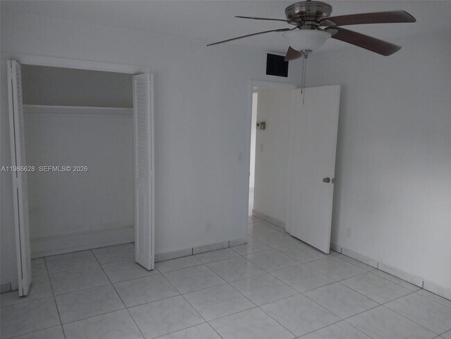 Building Photo - 1050 Atlantic Shores Blvd