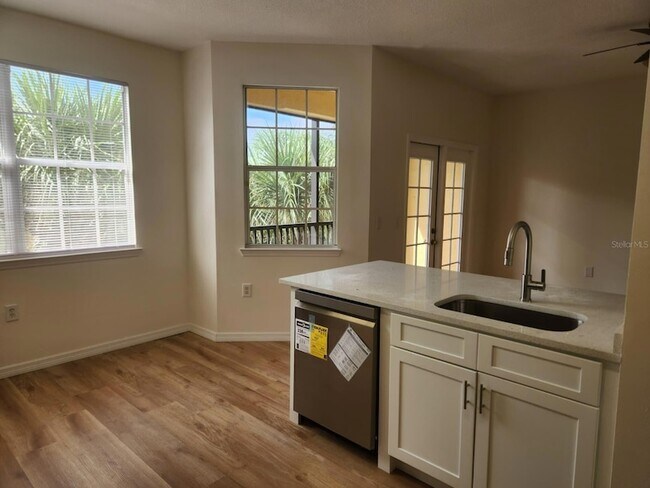Building Photo - 10873 Windsor Walk Dr