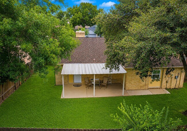 Building Photo - 22618 Powell House Ln