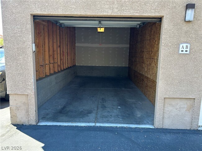 Building Photo - 8985 S Durango Dr