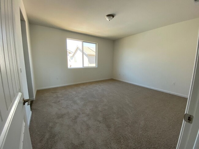 Building Photo - Be the First to Live in This Stunning New ...