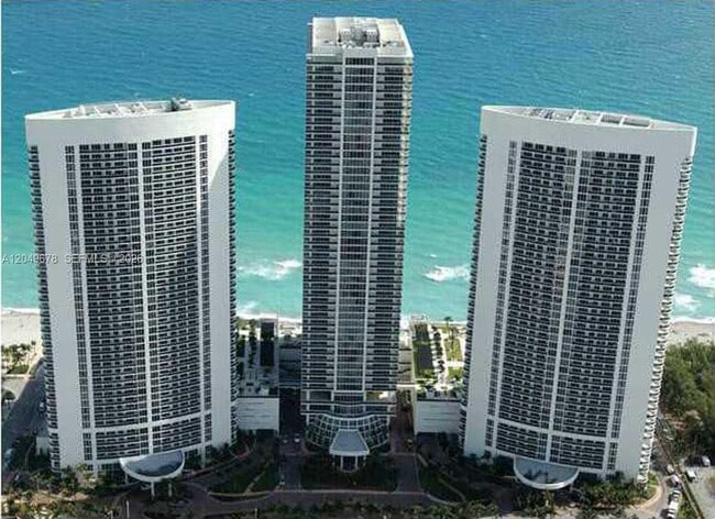 Building Photo - 1800 S Ocean Dr