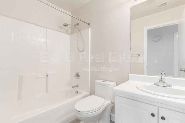 Building Photo - 15820 W Monroe St