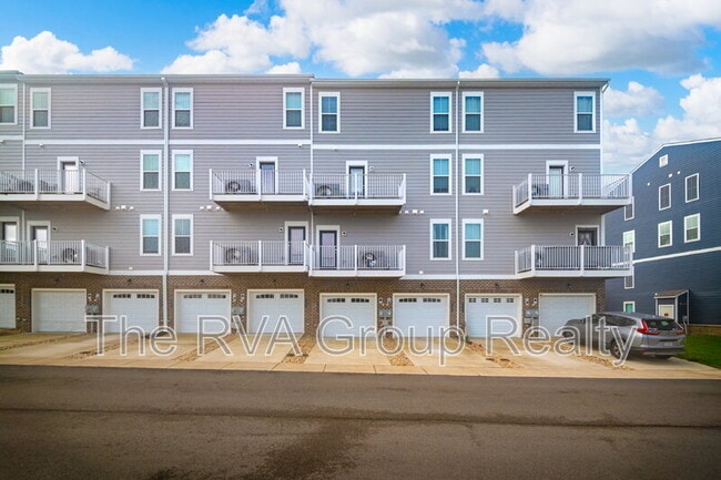 Building Photo - 14479 Hancock Towns Dr