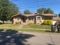 Building Photo - Updated 3 Bedroom Home with Huge Basement!