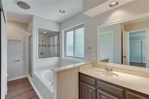 Building Photo - 7609 Greengage Dr