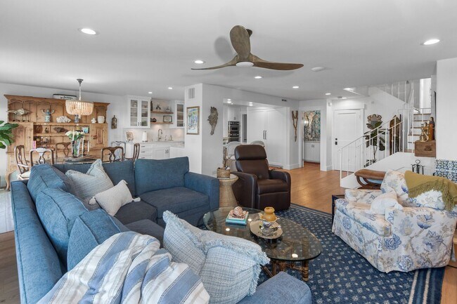 Building Photo - Newport Bluffs Front Row | Furnished Rental with Stunning Back Bay Views