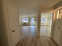 Building Photo - 2-21 Beach 80th St