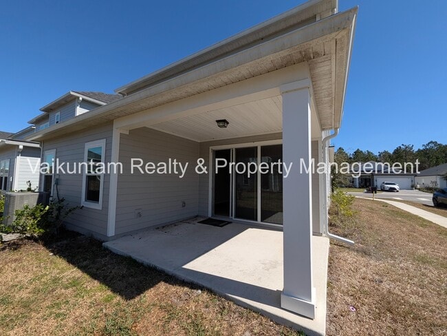 Building Photo - 100 Golden Fern Dr