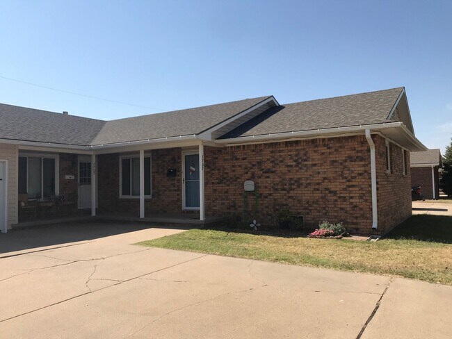 Building Photo - 2705-2707 28th Street