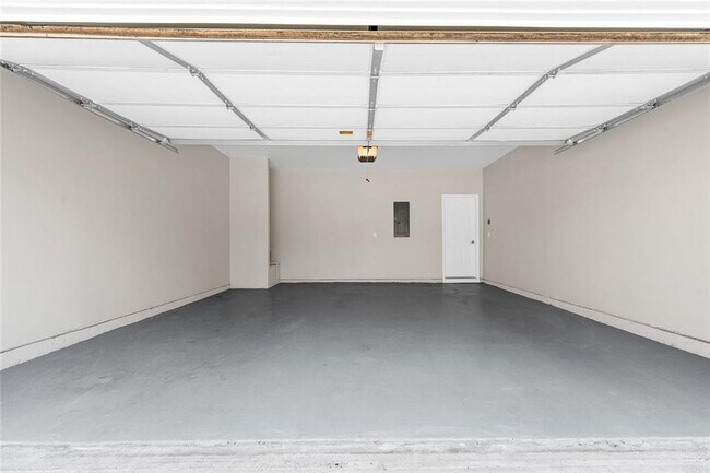 Building Photo - 3329 Rosecliff Trace NE
