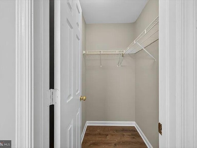 Building Photo - 22989 Whitehall Terrace