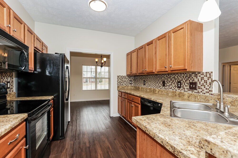 Building Photo - 3326 Hamberton Cir