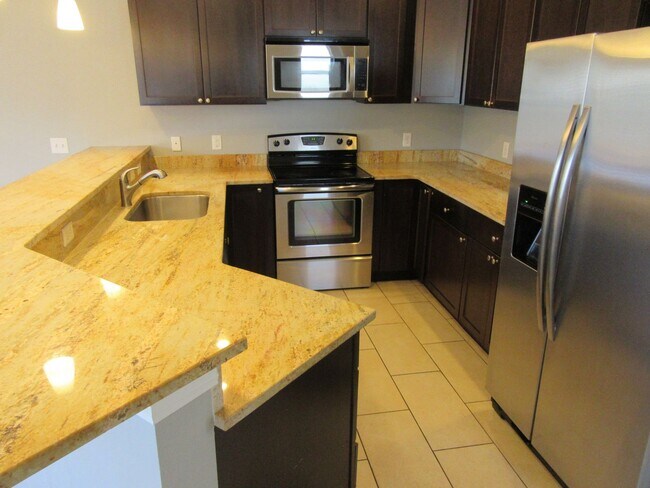 Building Photo - 2416 Astrid Ln