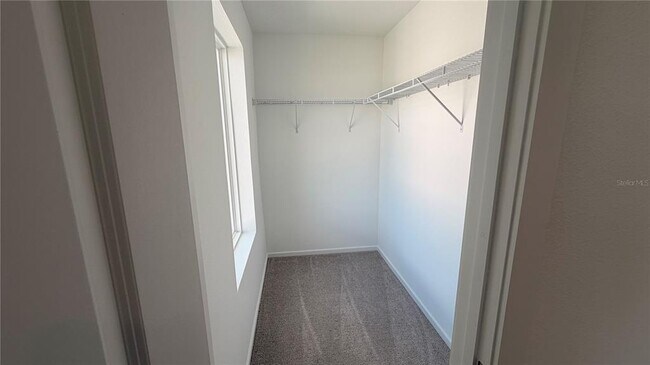 Building Photo - 806 Lynx St