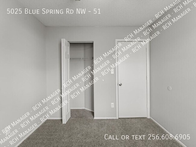 Building Photo - 5025 Blue Spring Rd NW
