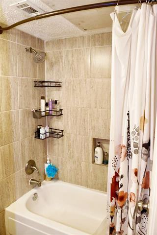 Building Photo - 919 S Weatherred Dr