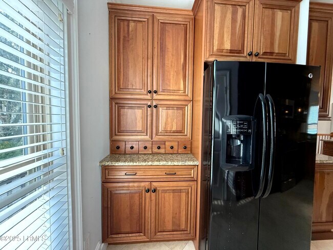 Building Photo - 54 Battery Crk Clb Dr