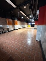 Building Photo - 1224 S Cesar E Chavez Dr