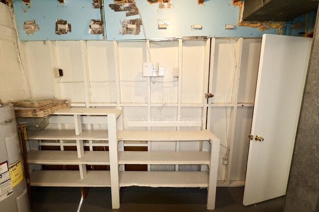 Building Photo - 6521 Parliament Rd