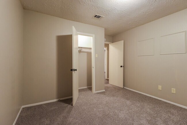 Building Photo - 4322 Enchantedgate Dr