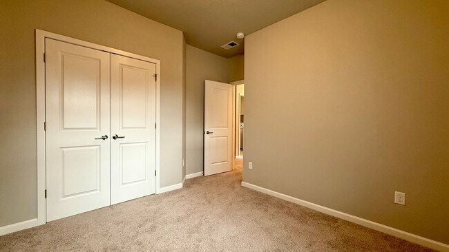 Building Photo - Modern Single-Family Home in Desirable Gold Hill Mesa — Built in 2021