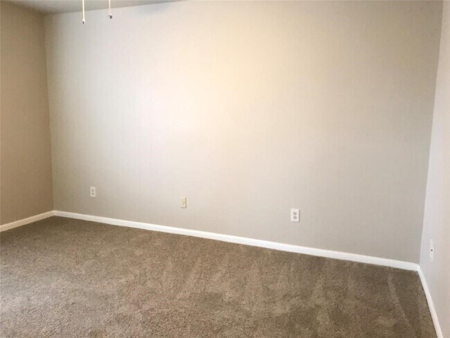 Building Photo - 835 Prairie Brook Ct