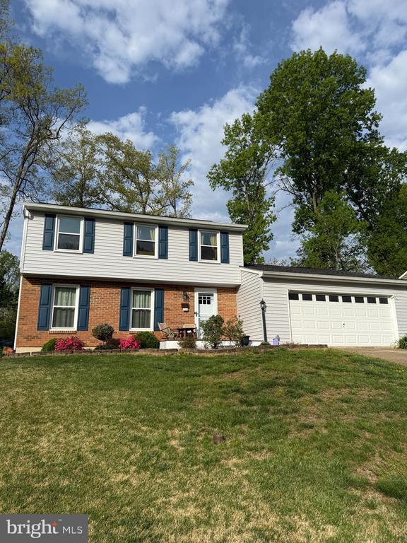 Building Photo - 15310 Holly Hill Dr
