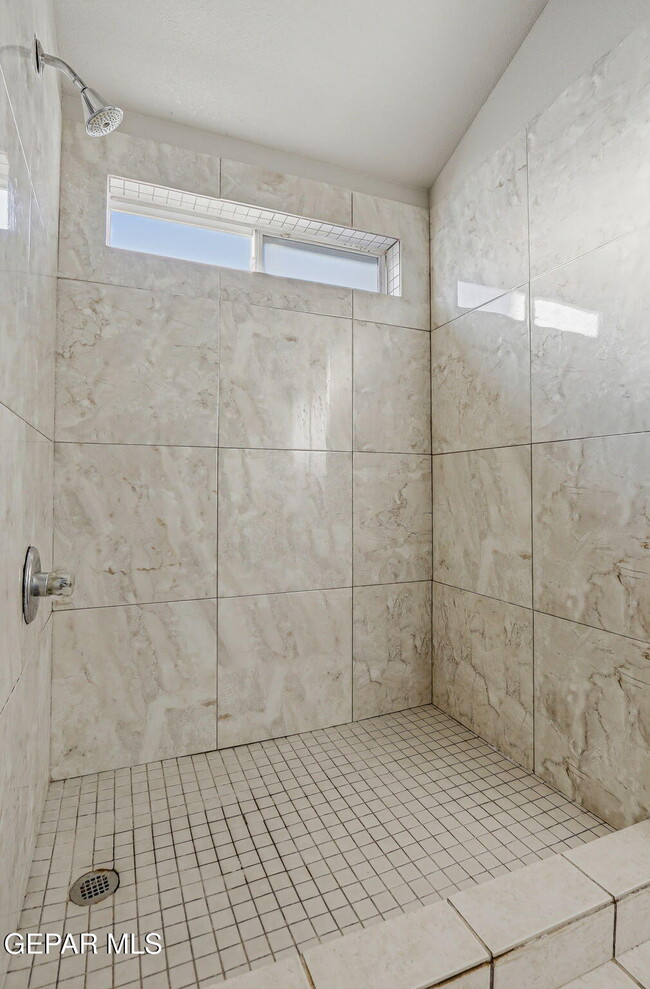 Building Photo - 11469 Nettie Rose Cir