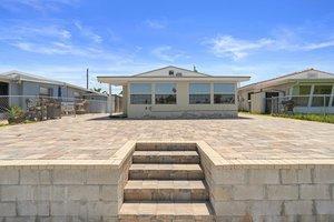 Building Photo - 5045 Pelican Dr