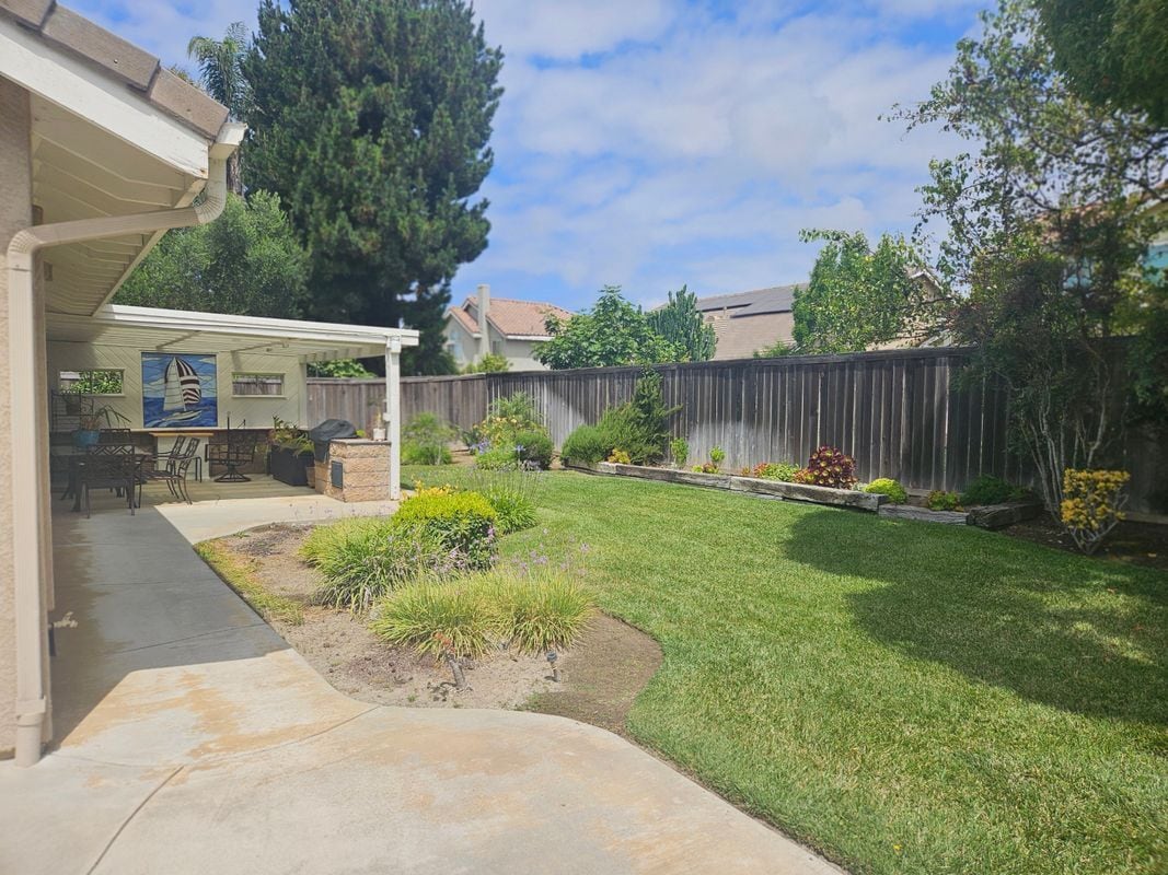 Building Photo - 2611 Uranium Dr