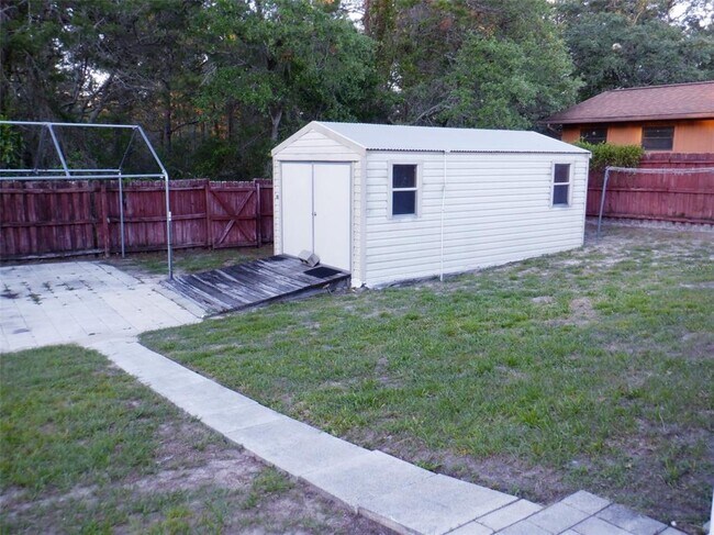 Building Photo - 11455 Riddle Dr