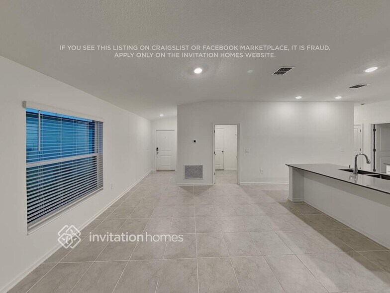 Building Photo - 4073 Tug Hl Ln