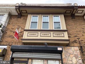 Building Photo - 4304 Lancaster Ave
