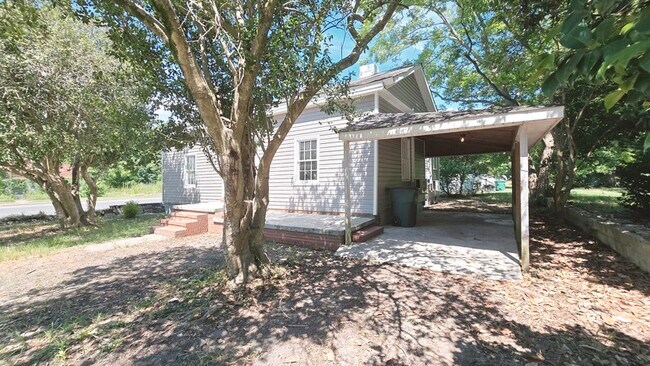 Primary Photo - 159 Poplar Ave