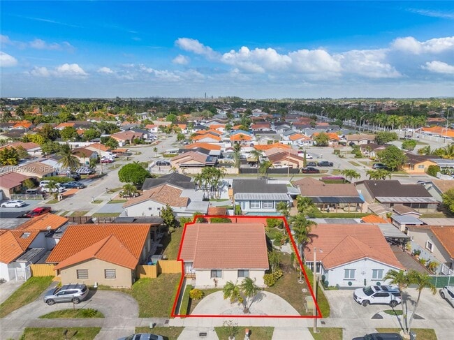 Building Photo - 13755 SW 23rd Terrace