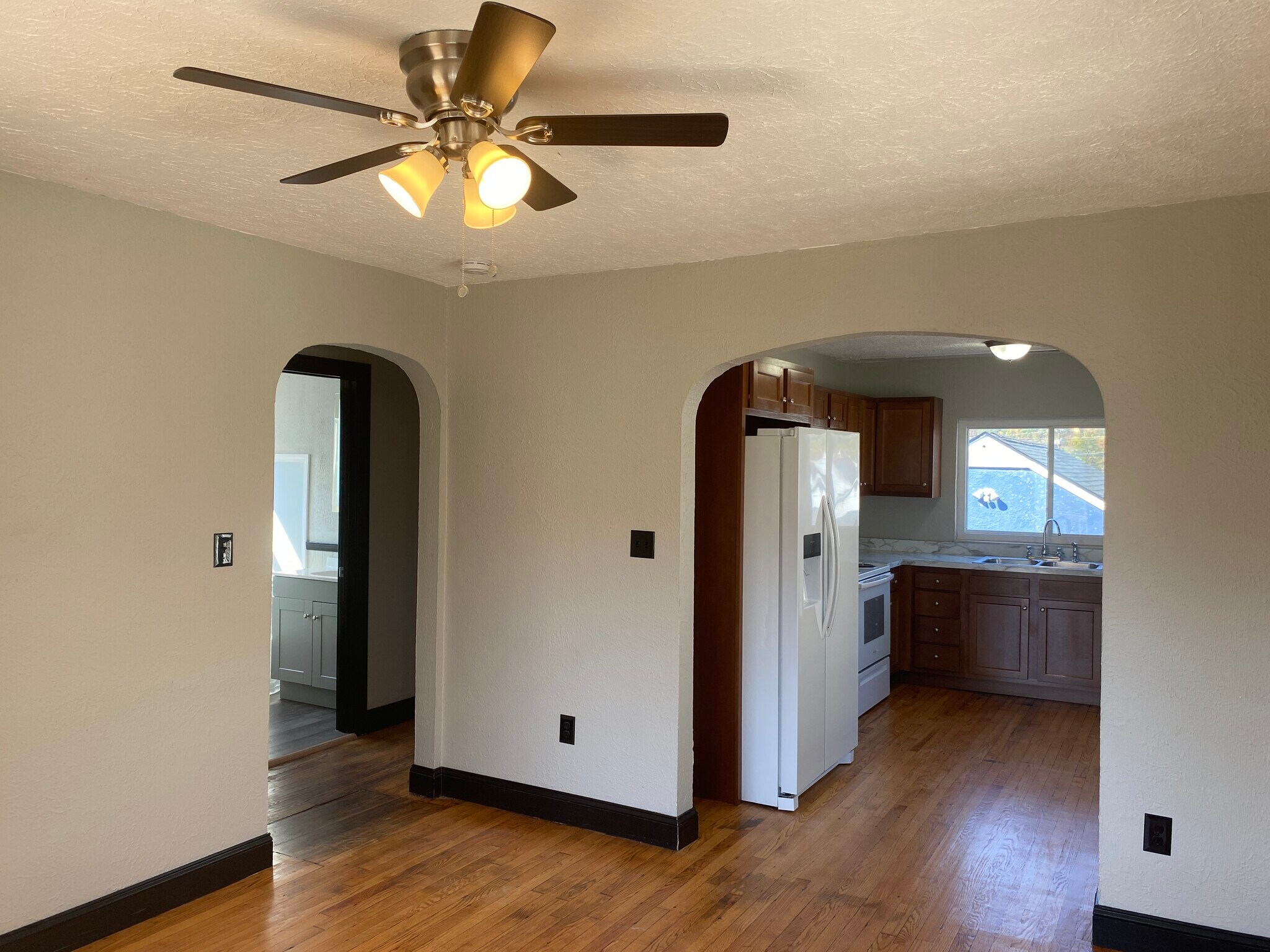 Building Photo - 4814 Tennessee St