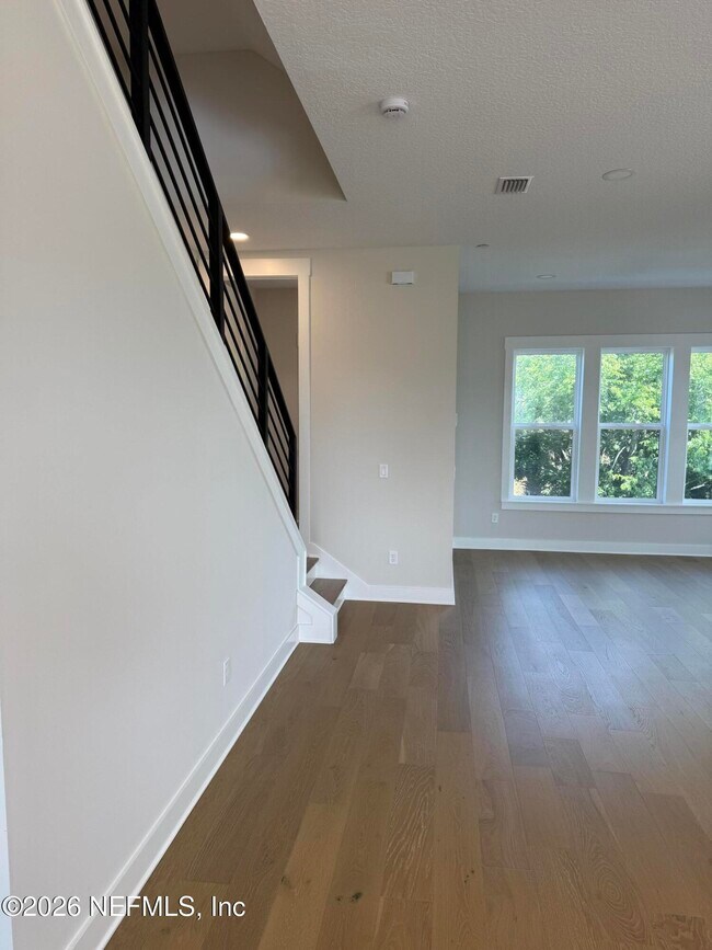 Building Photo - 2054 Prudential Dr