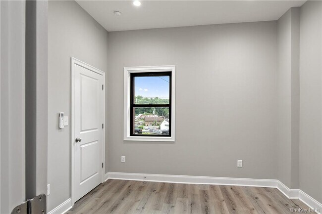 Building Photo - 60 Leroy Ave