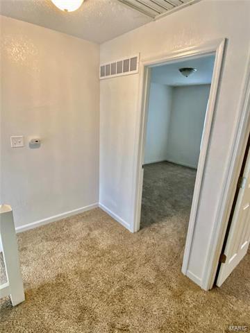 Building Photo - 3900 Cherry Brook Dr