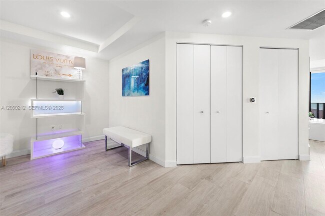 Building Photo - 45 SW 9th St