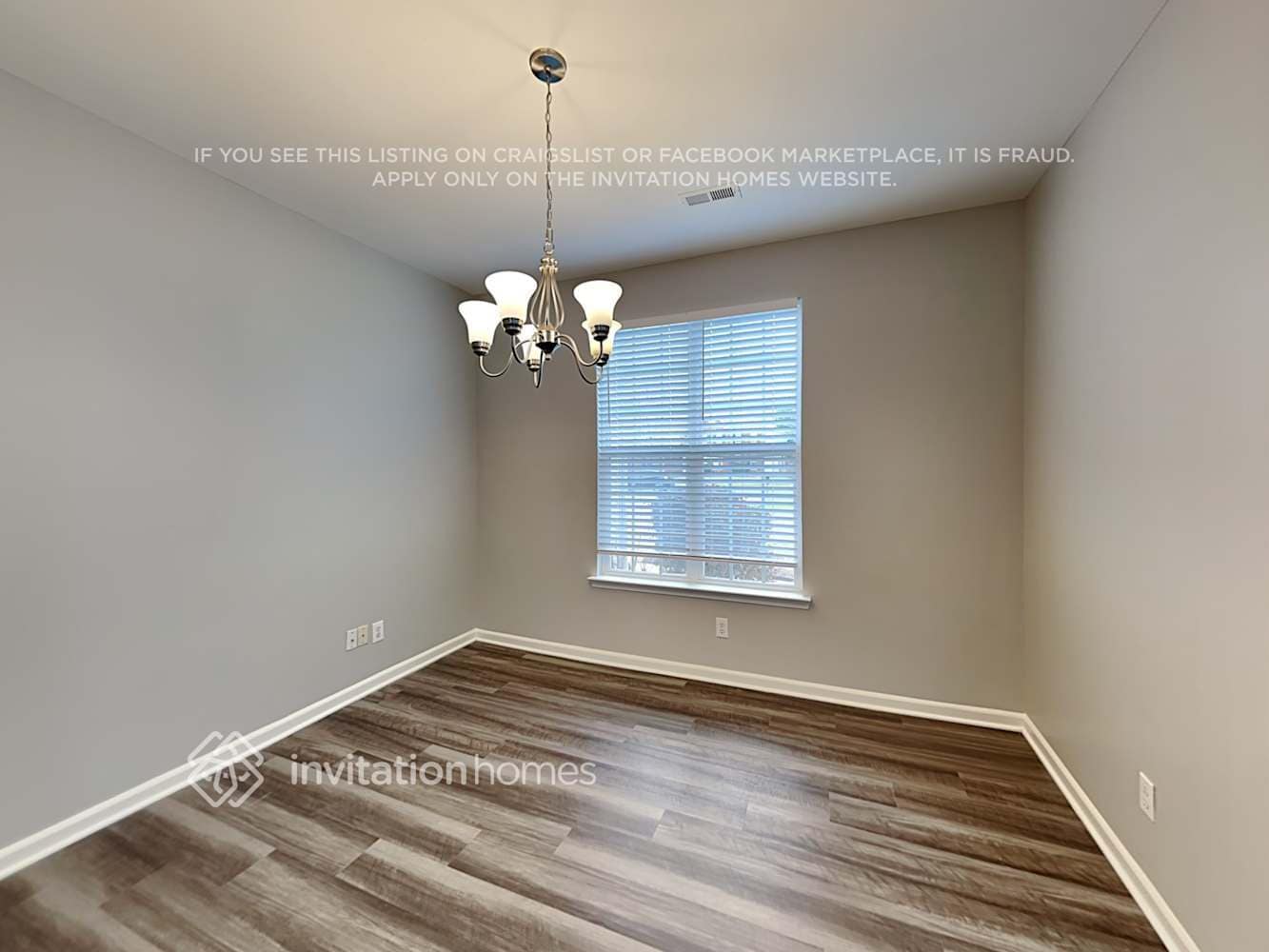 Building Photo - 1149 Woodwinds Dr