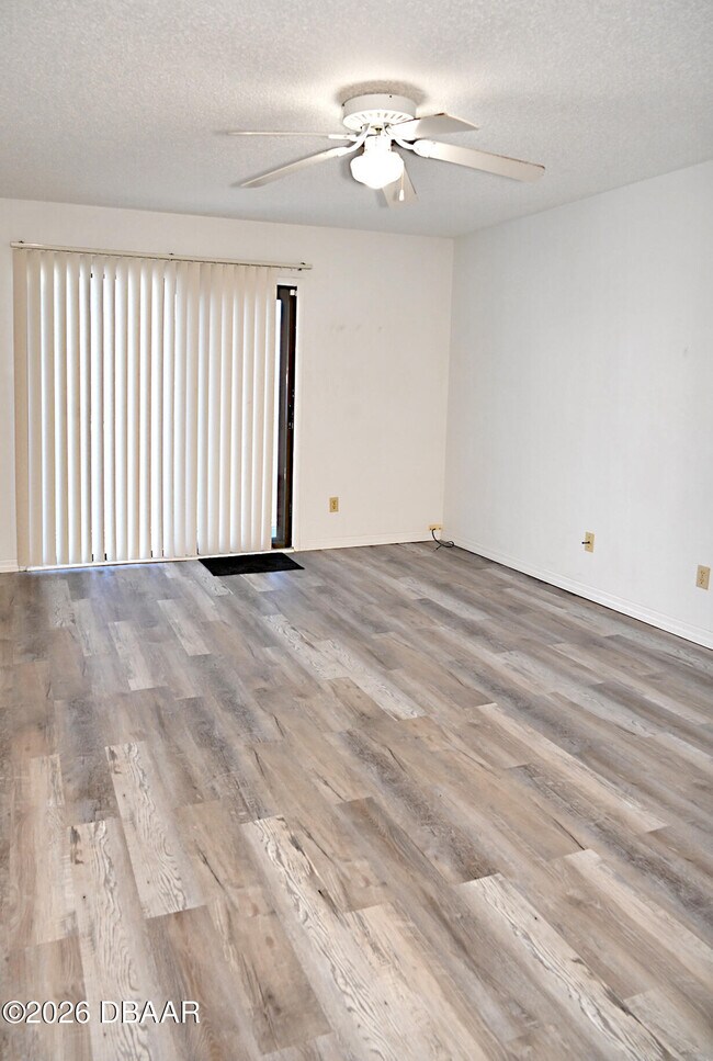 Building Photo - 2850 Ocean Shore Blvd