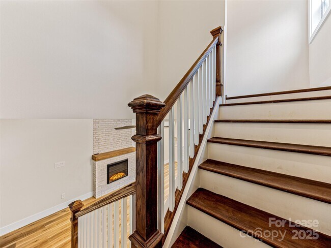 Building Photo - 42 Forsythe St