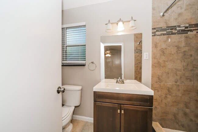 Building Photo - 4782 Cinnamon Fern Dr