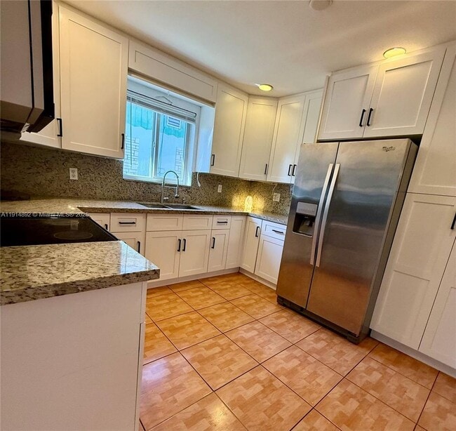 Building Photo - 7340 Allen Dr