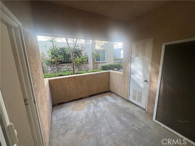 Building Photo - 26368 Arboretum Way
