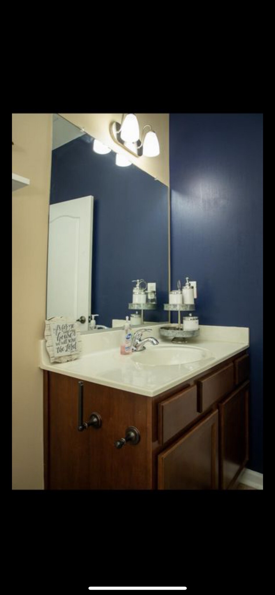 Building Photo - 505 Waterside Dr